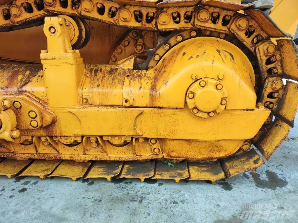 CAT D7G Buldozere pe senile