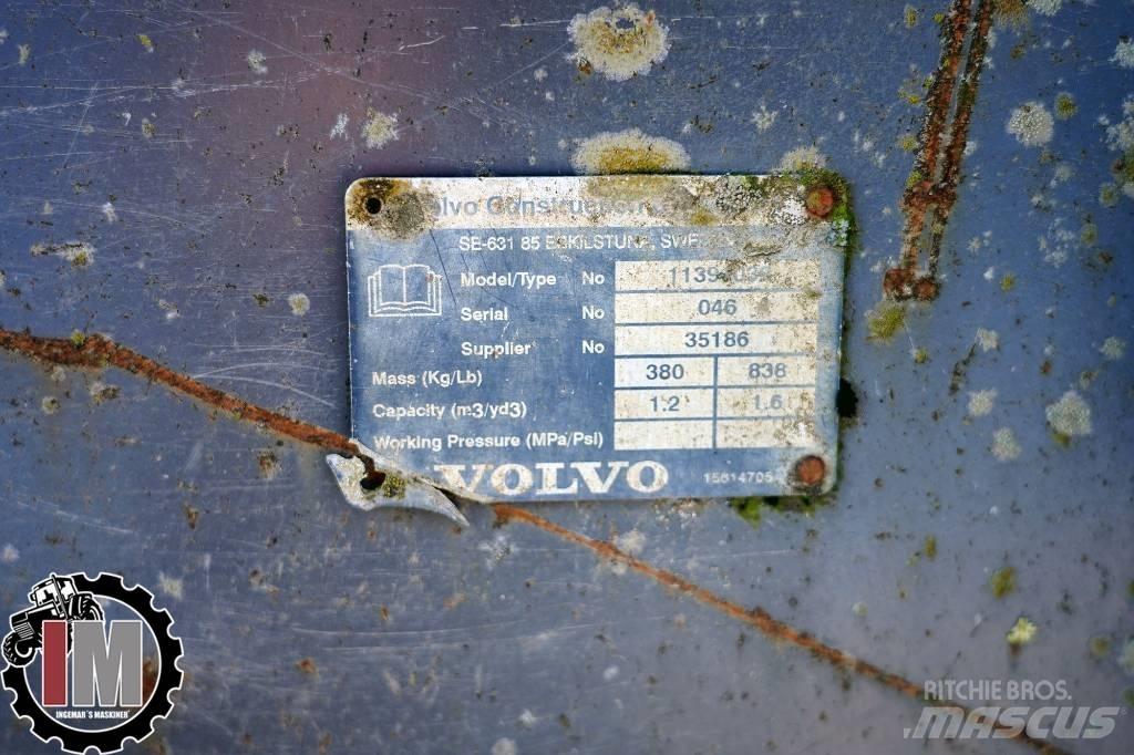 Volvo L30 Skopa Pistoane