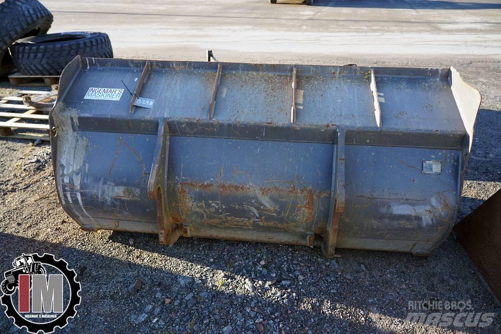 Volvo L30 Skopa Pistoane