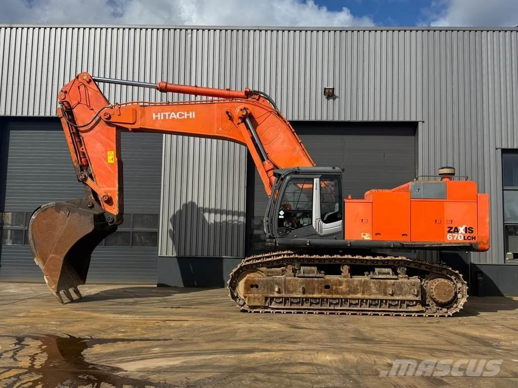 Hitachi ZX670LCH-3 Excavatoare pe șenile
