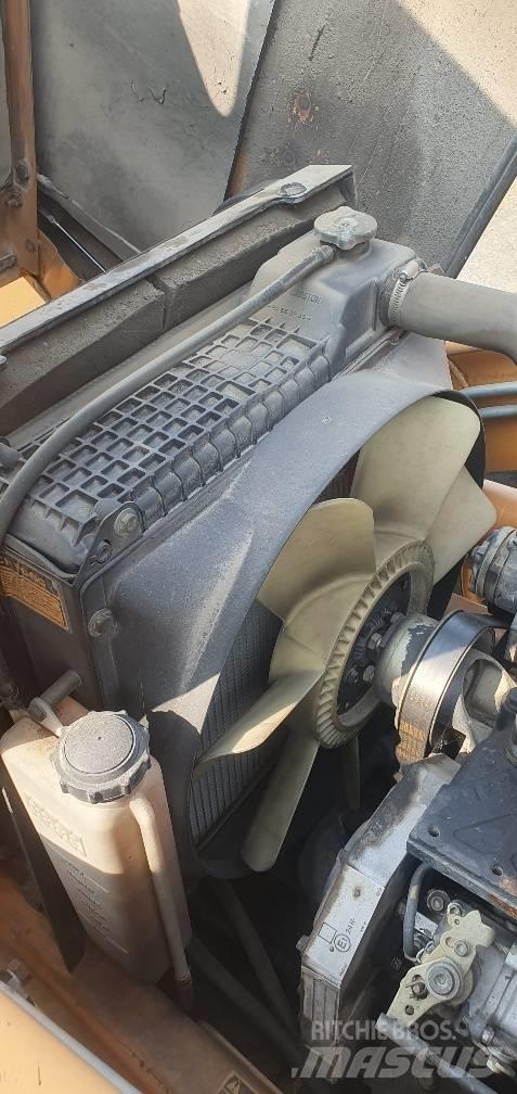 CASE 580 SLE Buldoexcavatoare
