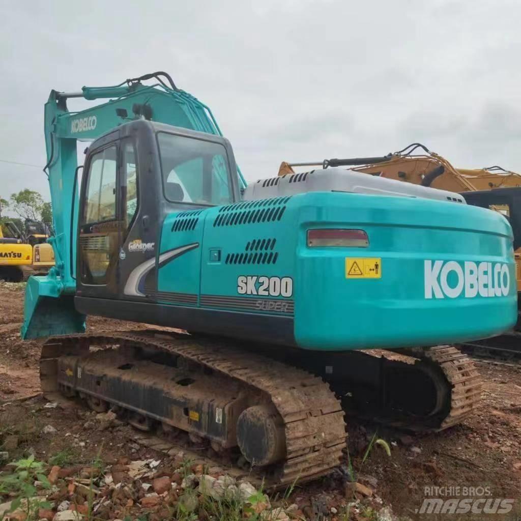 Kobelco SK 200 Excavatoare pe șenile
