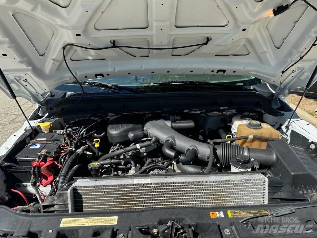 Ford F 550 SD Autobasculanta