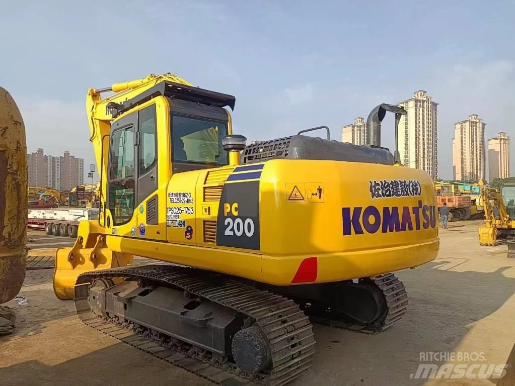 Komatsu pc200-8 Excavatoare pe șenile
