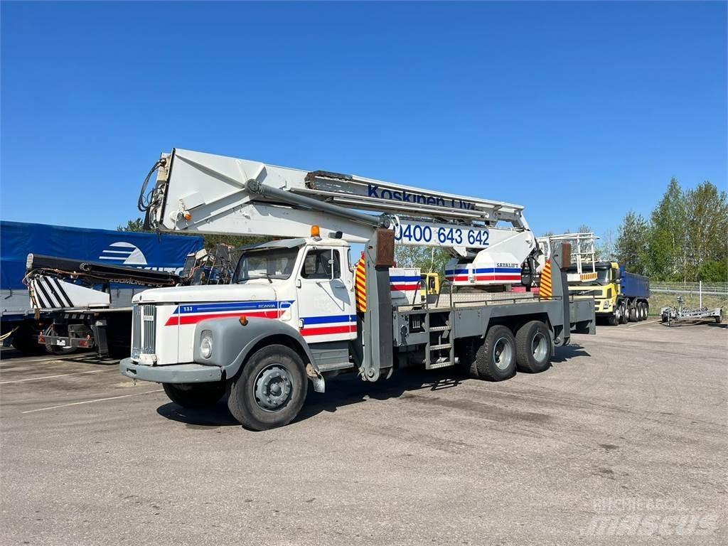 Scania 111 6X2 Camioane cu macara