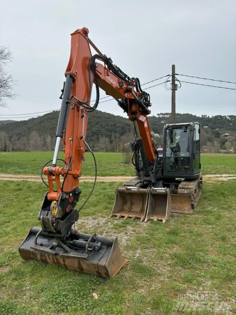 Hitachi ZX85USB-6 Excavatoare 7t - 12t