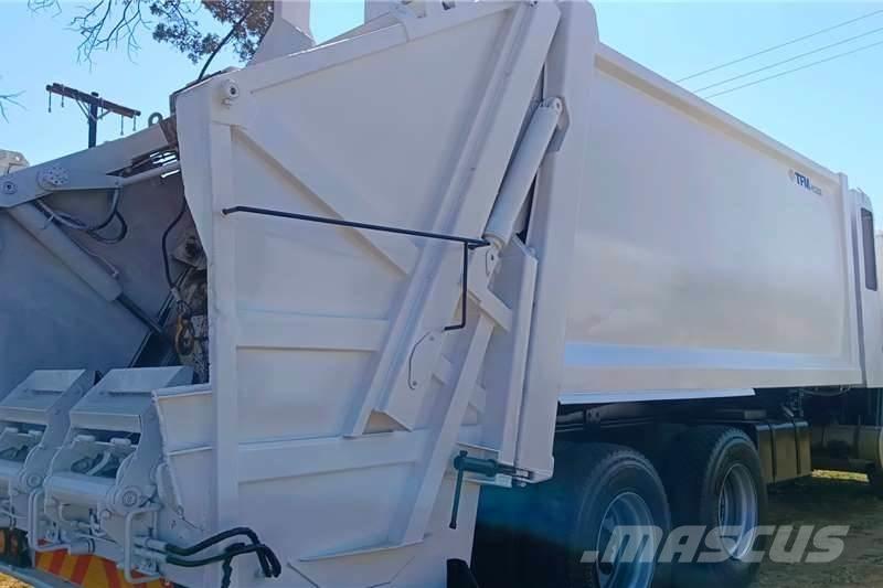 UD Quon 26-370 Altele