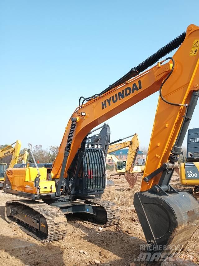 Hyundai R220-9 Excavatoare pe șenile
