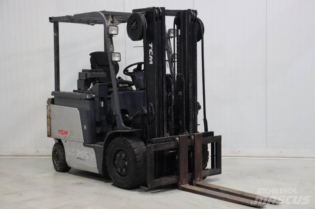 TCM FB30-7 Stivuitor electric