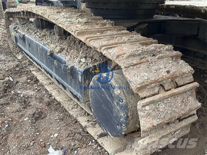 Komatsu PC450-8 Excavatoare pe șenile
