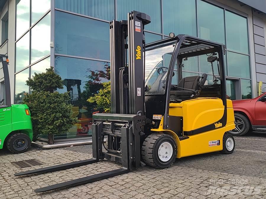 Yale ERP35VL Stivuitor electric