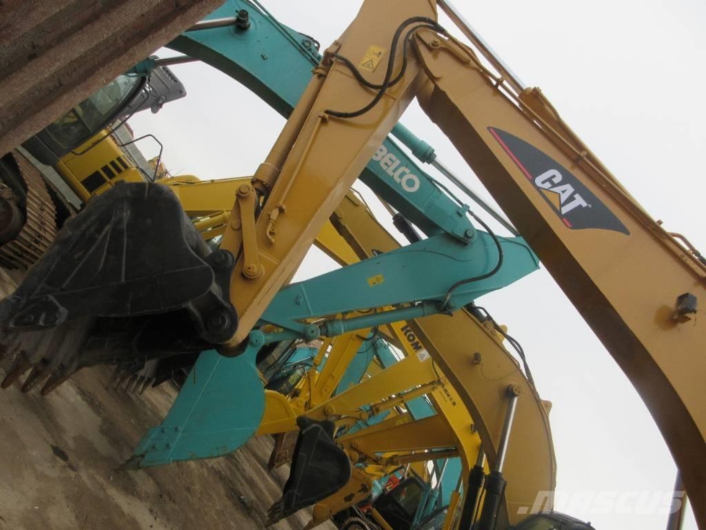 CAT 325C Excavatoare pe șenile
