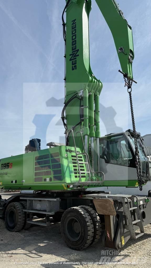 Sennebogen 835G Paleta de manipulare