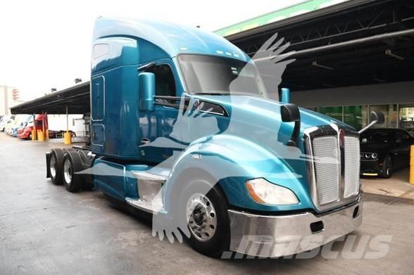Kenworth T680 Autotractoare