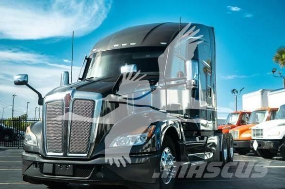 Kenworth T680 Autotractoare