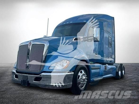 Kenworth T680 Autotractoare