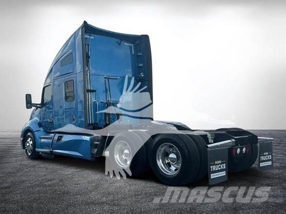 Kenworth T680 Autotractoare