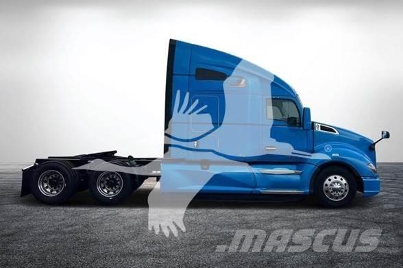 Kenworth T680 Autotractoare