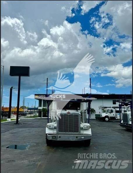 Peterbilt 388 Utilaje construcții - Altele