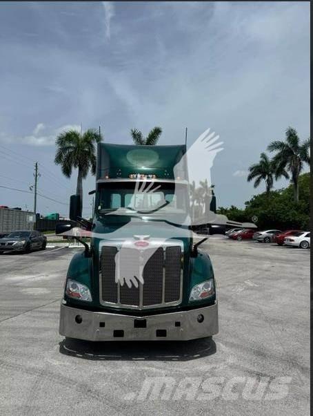 Peterbilt 579 Autotractoare