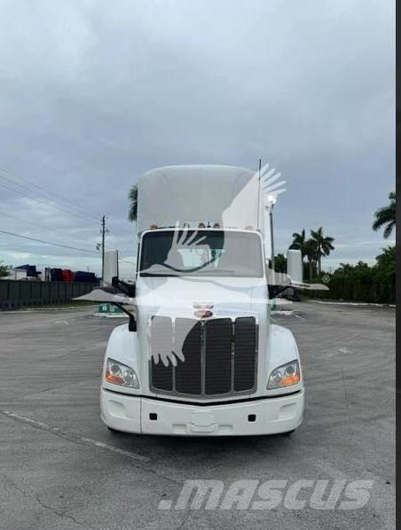 Peterbilt 579 Autotractoare