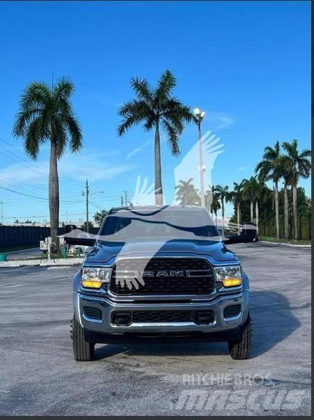 RAM 5500 SLT Camion cabina sasiu
