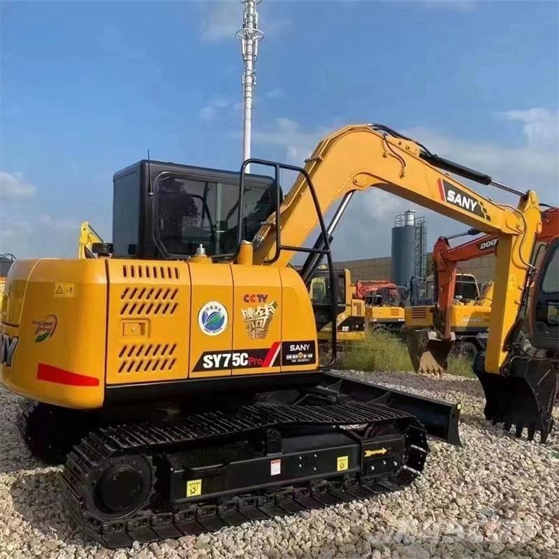 Sany 75C Excavatoare 7t - 12t