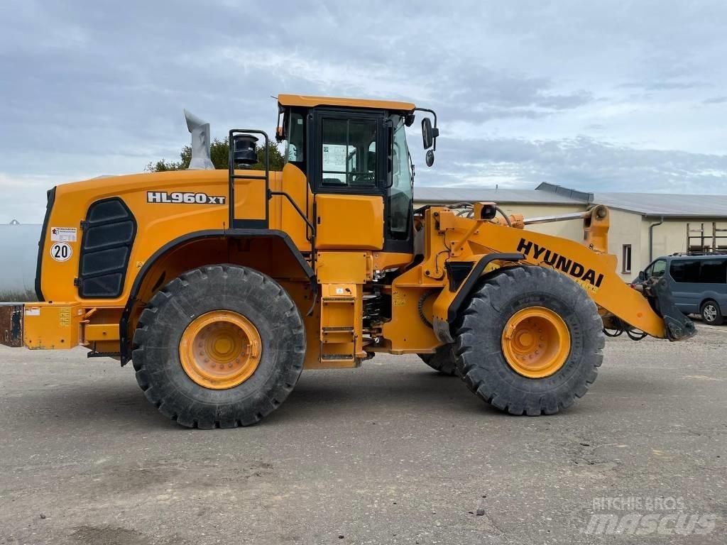 Hyundai HL960XT Incarcator pe pneuri