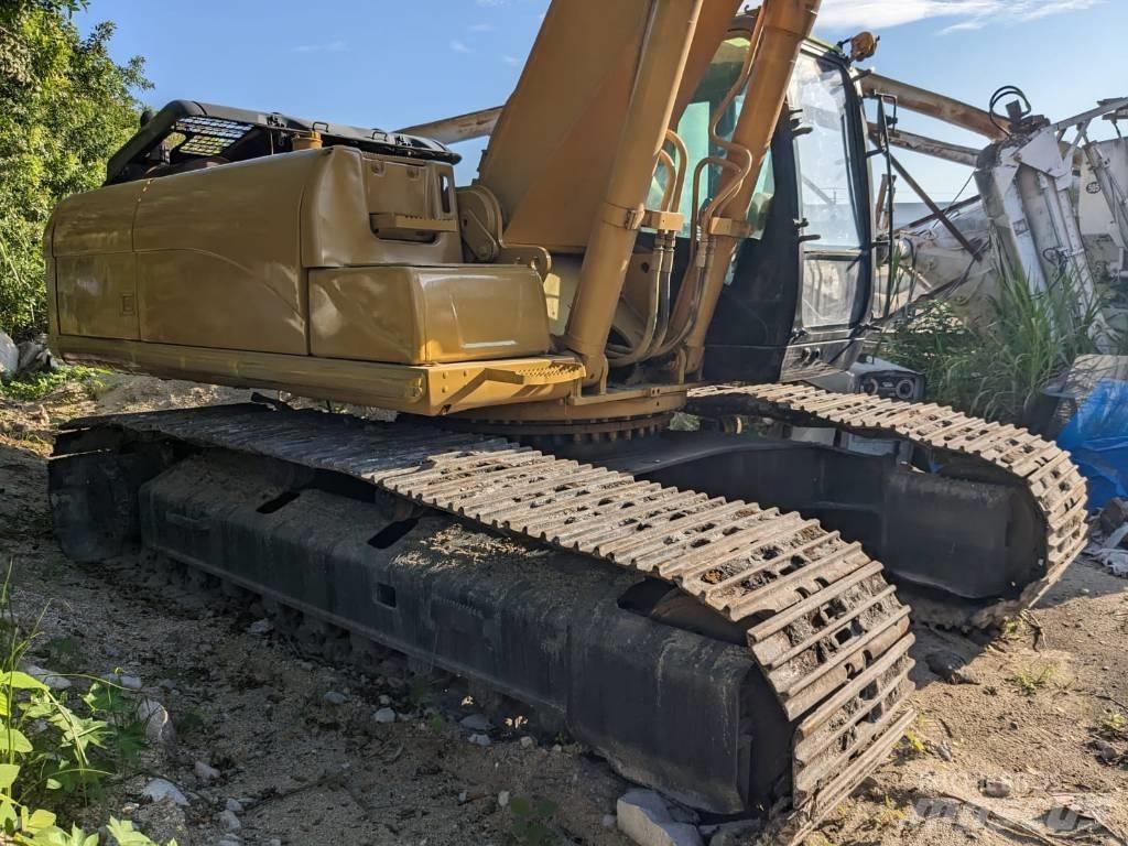 CAT 330 CL Excavatoare pe șenile

