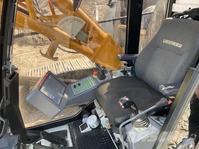 Liebherr HS 8100 HD Excavatoare cu cablu(Draglina)