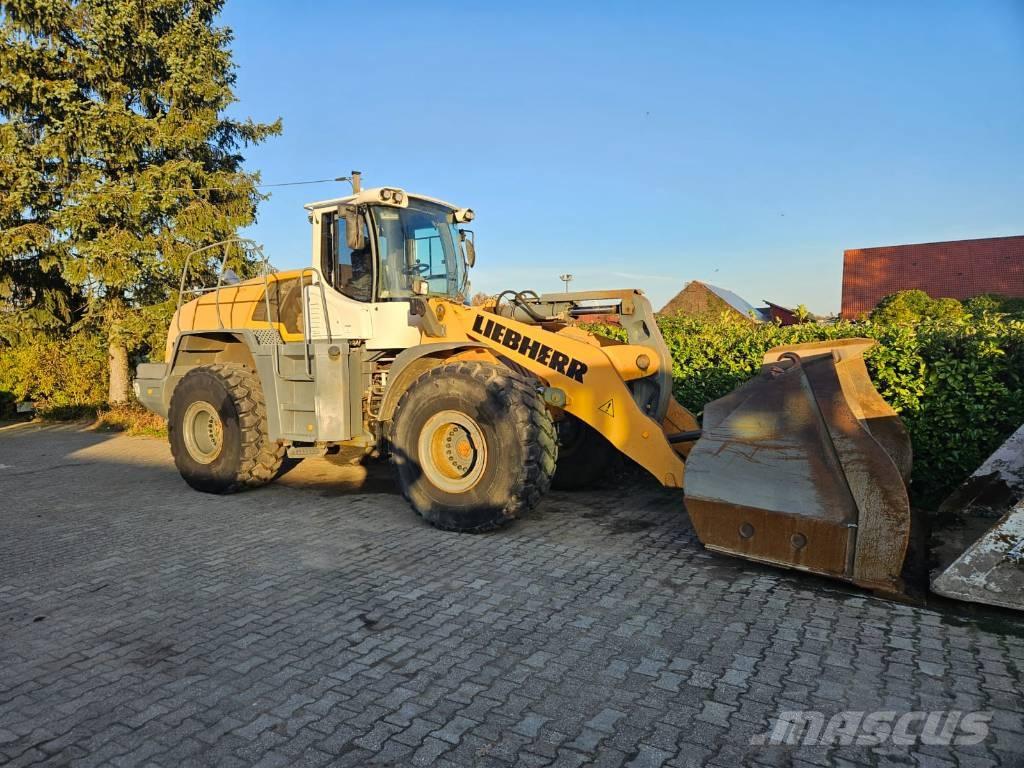 Liebherr L 576 Incarcator pe pneuri