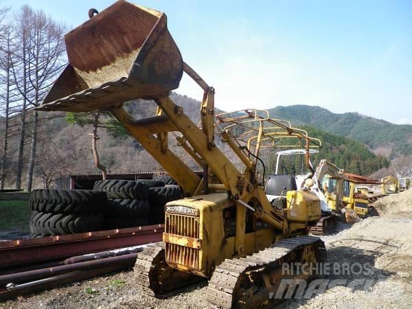 Komatsu D20S-3 Buldozere pe senile