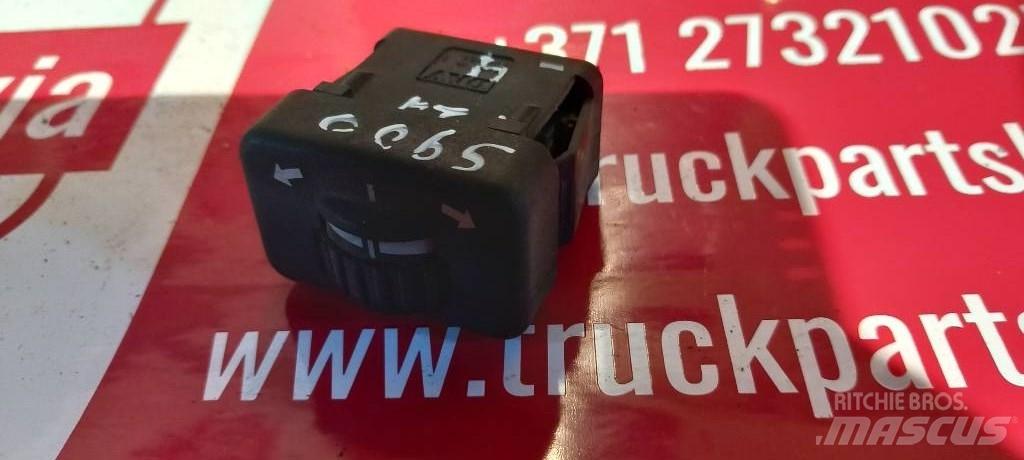 Scania R 420.   1350547 Cabine si interior