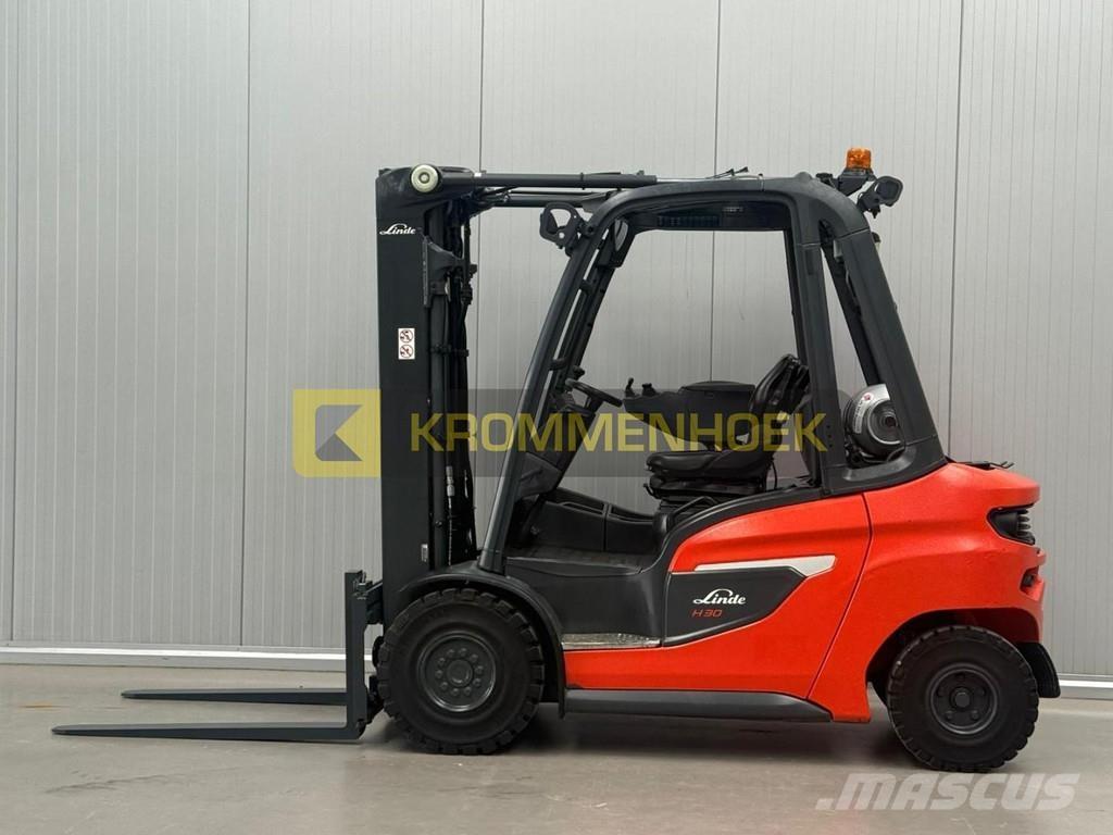 Linde H 30 T Stivuitor GPL