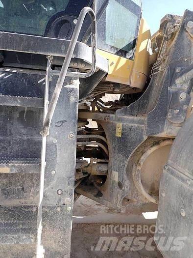 Komatsu WA475-10 Incarcator pe pneuri