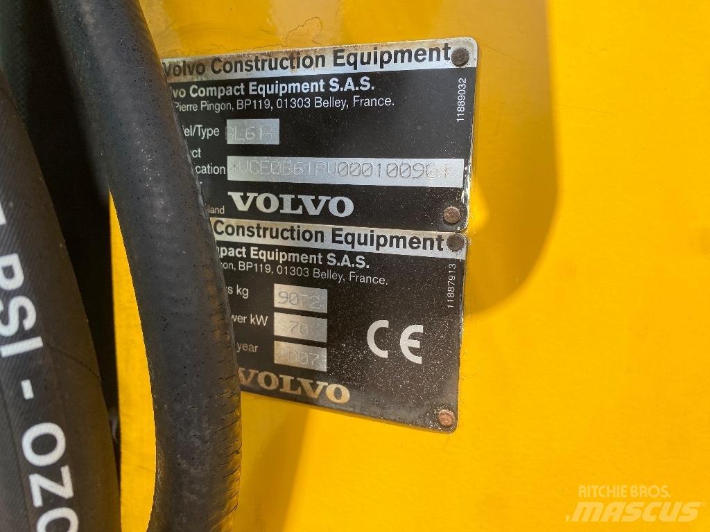 Volvo BL 61 Buldoexcavatoare