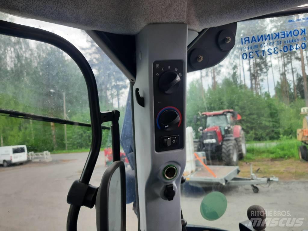 New Holland T6020 EC Tractoare