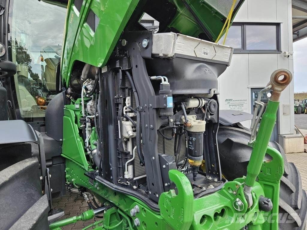 John Deere 6R195 Tractoare