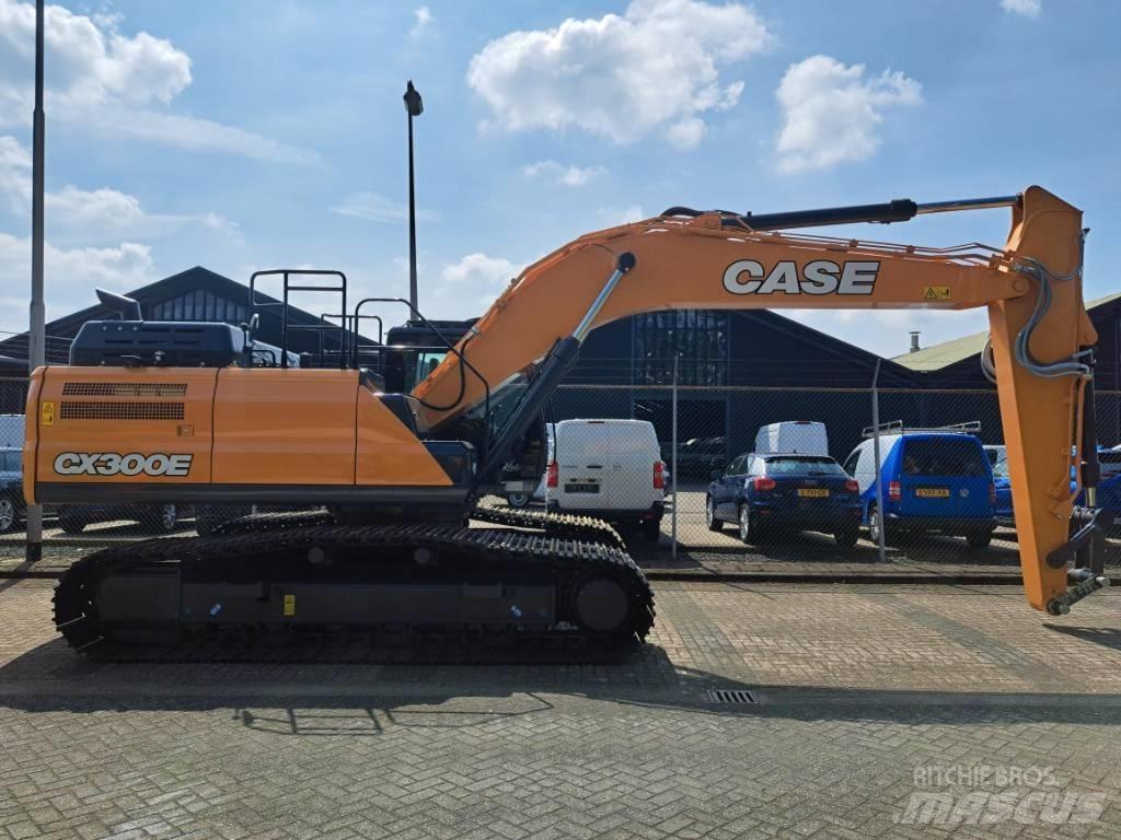 CASE CX300E Excavatoare pe șenile
