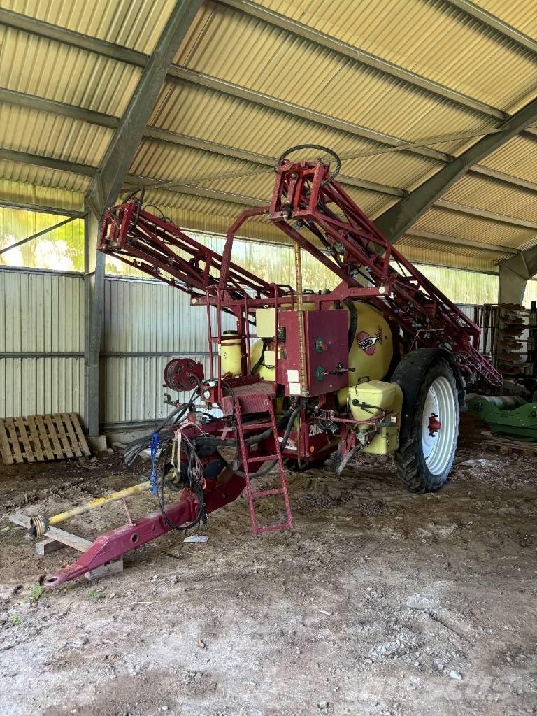 Hardi 2800 Tractoare agricole sprayers
