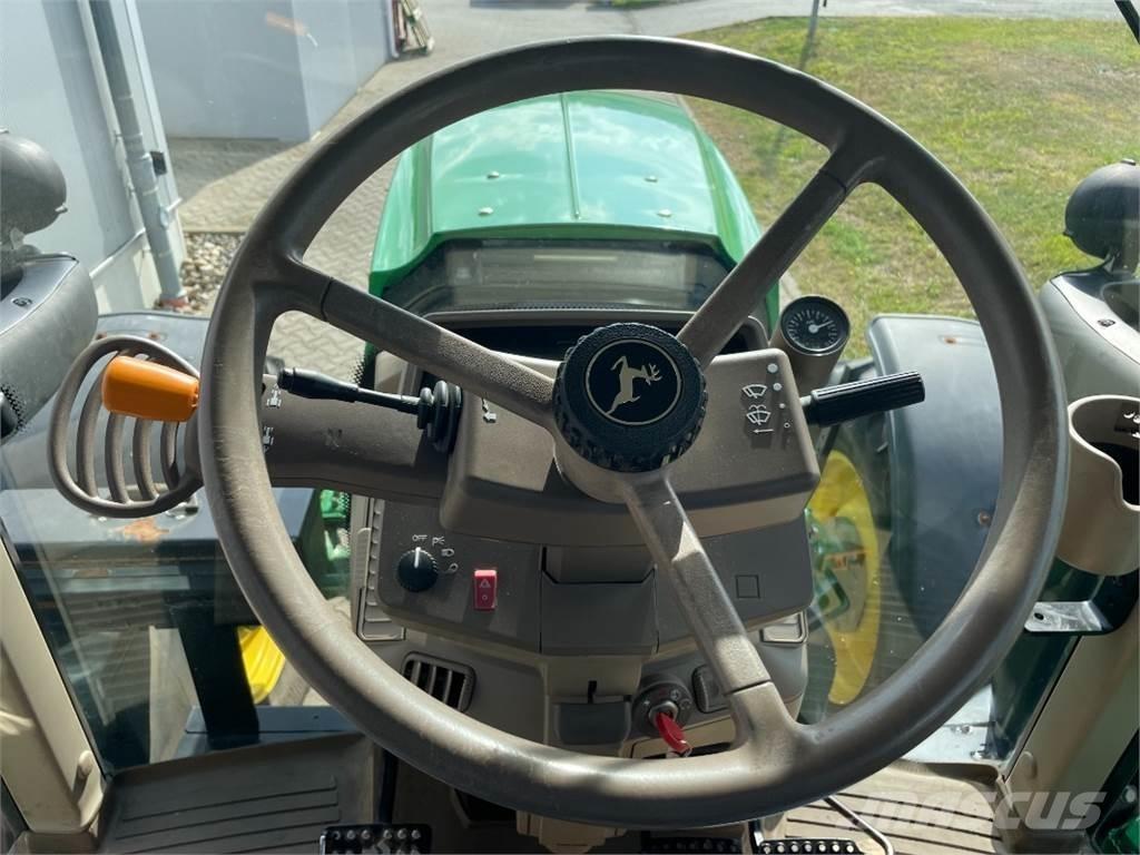 John Deere 6195M Tractoare