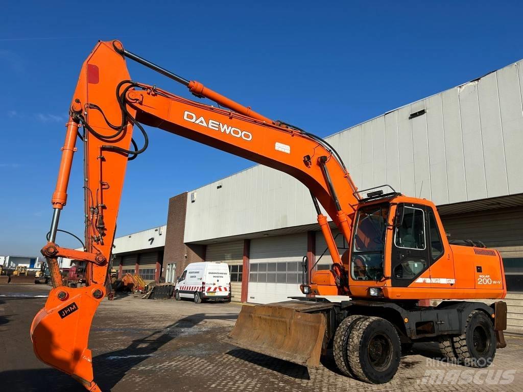 Daewoo Solar 200WV Excavatoare cu roti