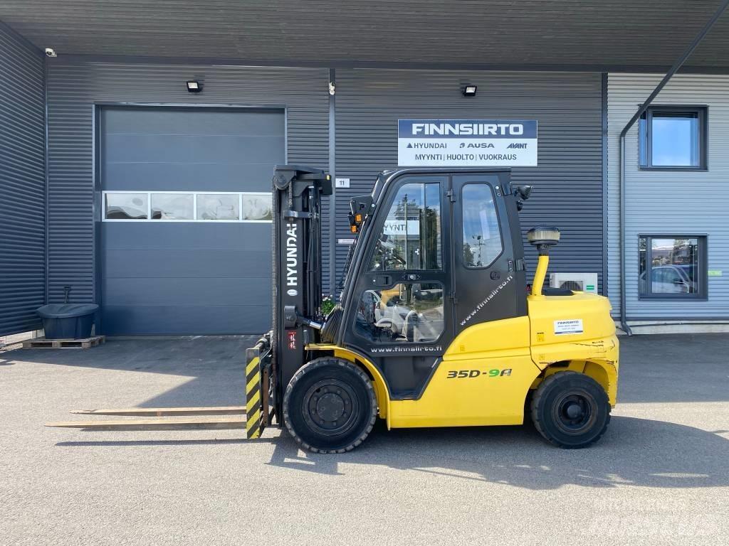 Hyundai 35D-9A Stivuitor diesel