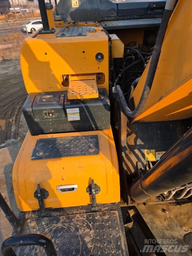 Hyundai HW 145 Excavatoare cu roti