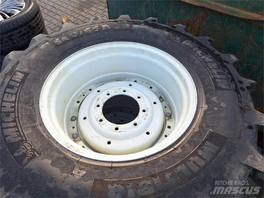 Michelin 540/65R28 Roti