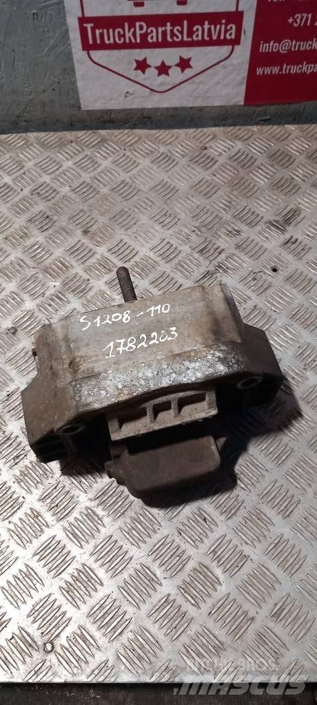 Scania 94 D.     1782203 Motoare
