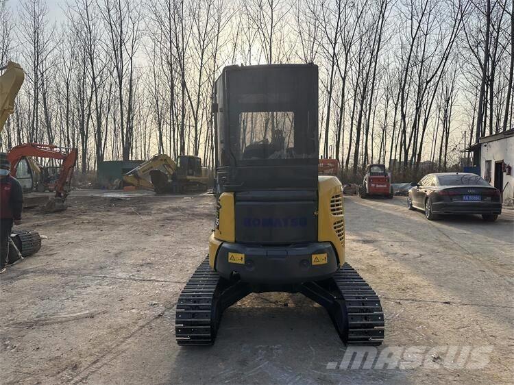 Komatsu PC35MR-2 Excavatoare pe șenile
