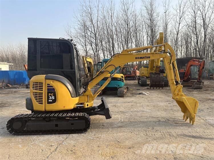 Komatsu PC35MR-2 Excavatoare pe șenile

