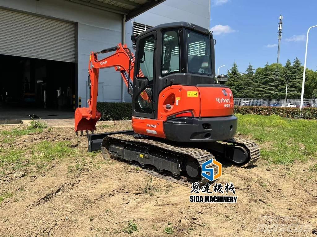 Kubota KX163-5 Excavatoare pe șenile
