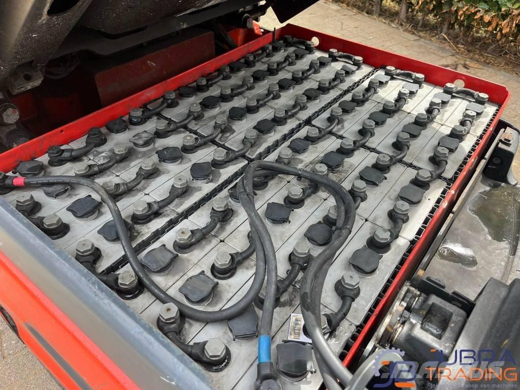 Linde E25-01 Stivuitor electric